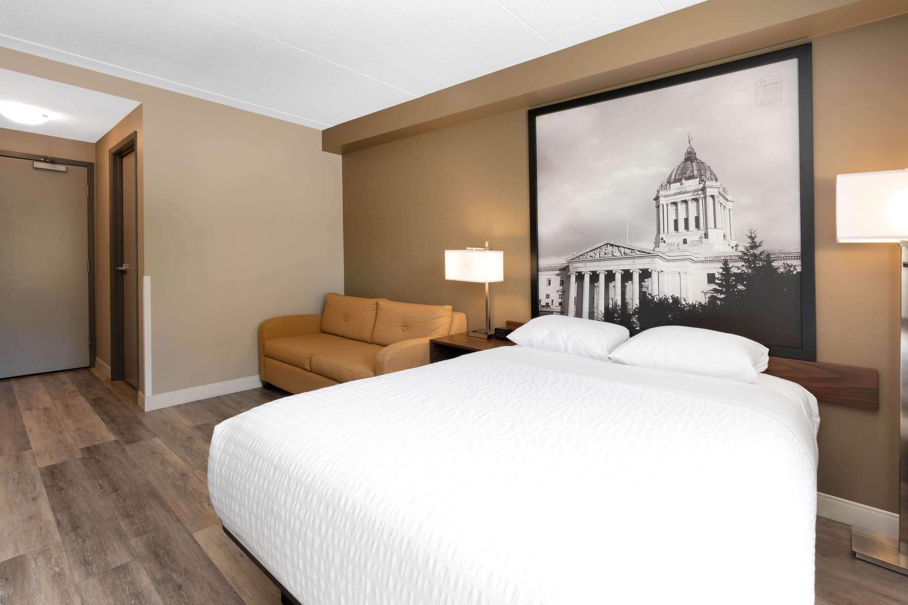Super 8 by Wyndham Winnipeg West Exterior foto